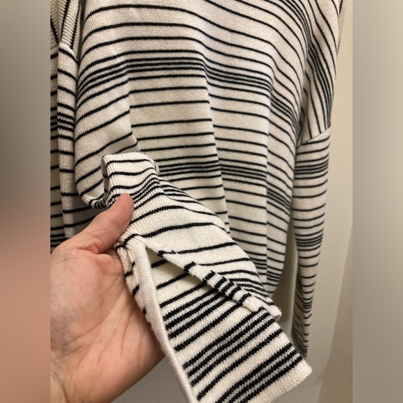 Eileen Fisher 100% Organic Cotton Sweater - Picture 8 of 12